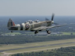 BenUllings_2021-08-25_EHEH_A2A_SpitfiresG-AVAVPH-FVE_D856621-bewerkt2030BU-FB1200